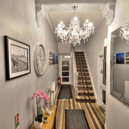 Rossall House , For Families & Couples Blackpool Eksteriør bilde