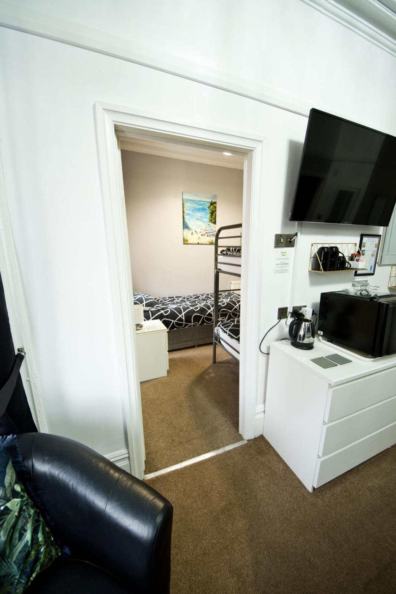 Rossall House , For Families & Couples Blackpool Eksteriør bilde