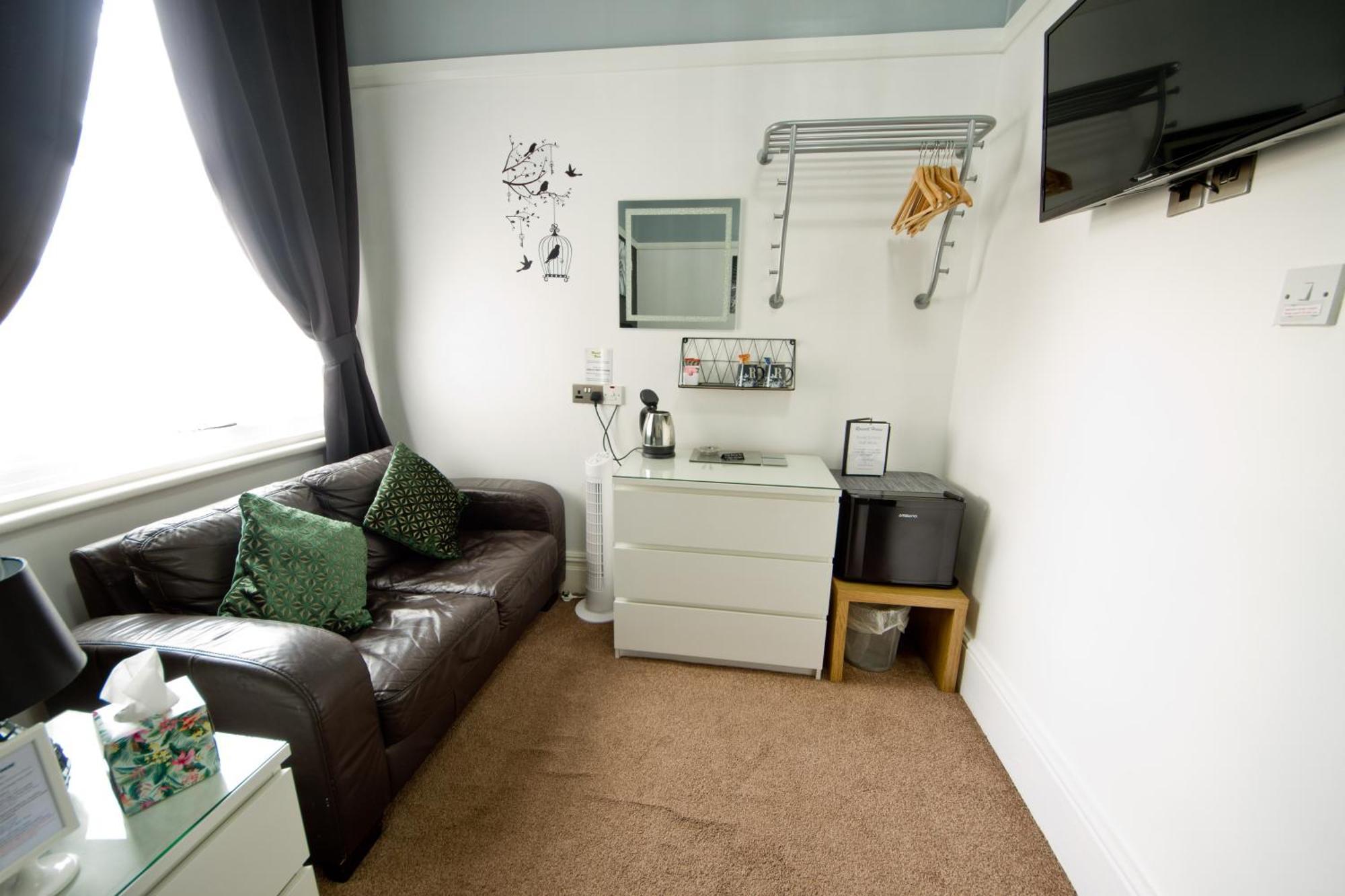 Rossall House , For Families & Couples Blackpool Eksteriør bilde